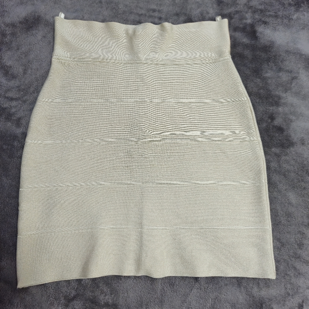 Herve Leger Elegant Cream Mini Bondage Knit Skirt
